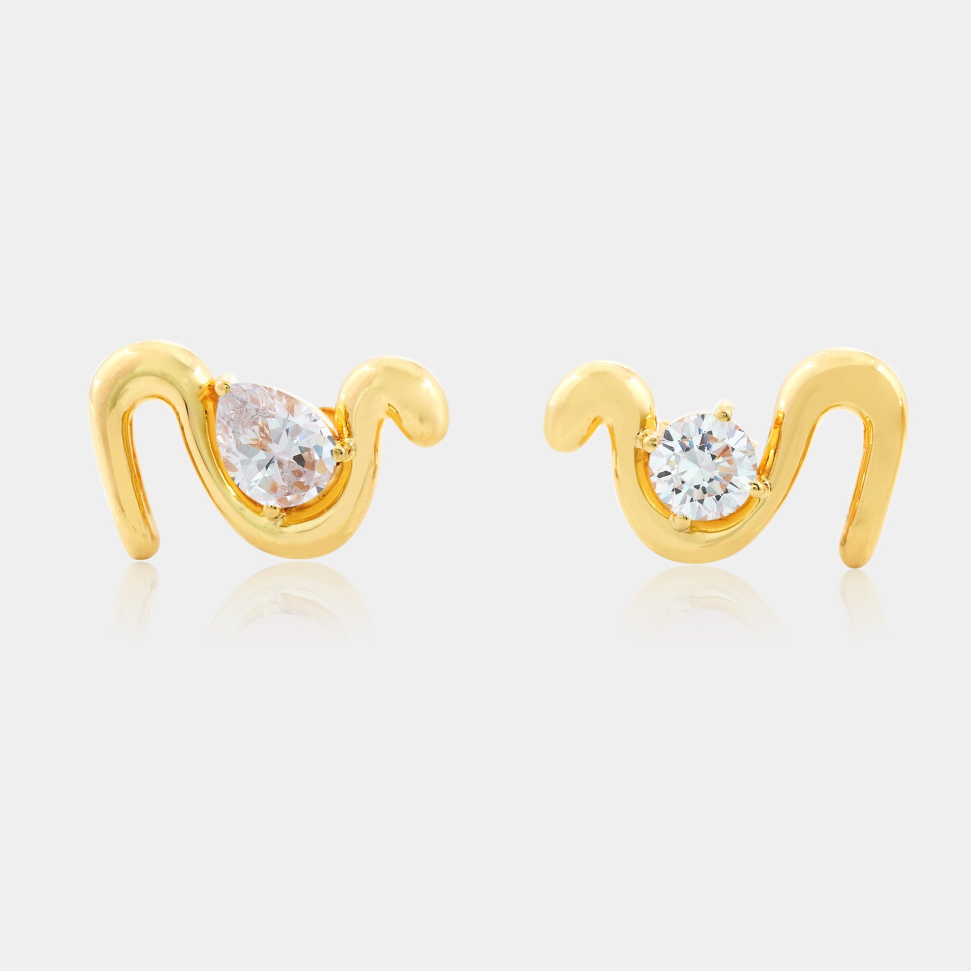 Buy Tiny 14k White Gold Hoop Earrings, 12mm Diameter (white-gold) at  Amazon.in